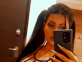 EmaCarterr live cam video preview